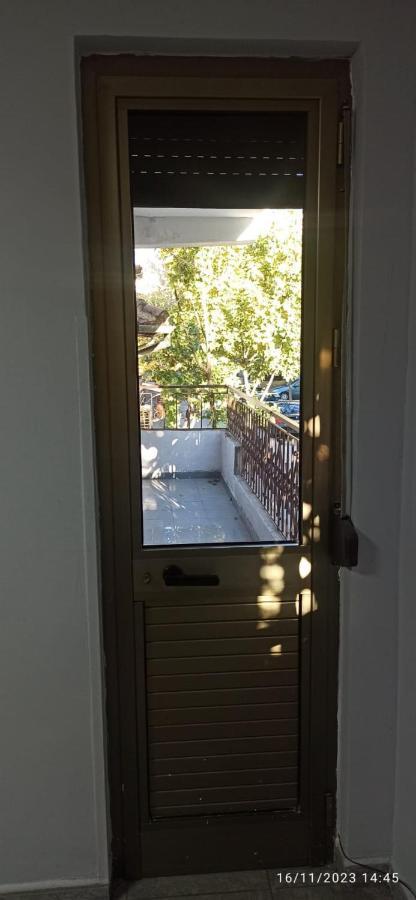 Royal Hostel Tiranë Ngoại thất bức ảnh