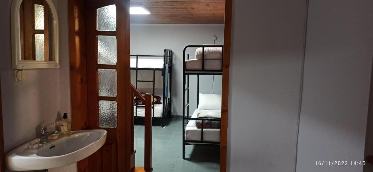 Royal Hostel Tiranë Ngoại thất bức ảnh